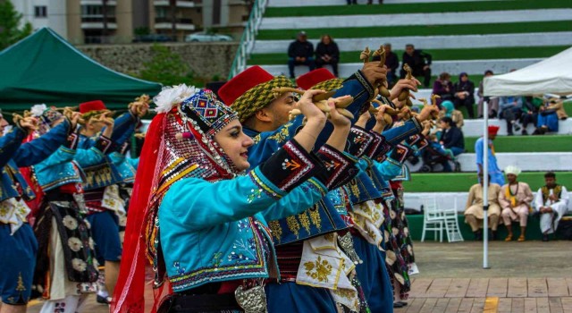Giresun Aksu Festte Bursa rüzgârı esti