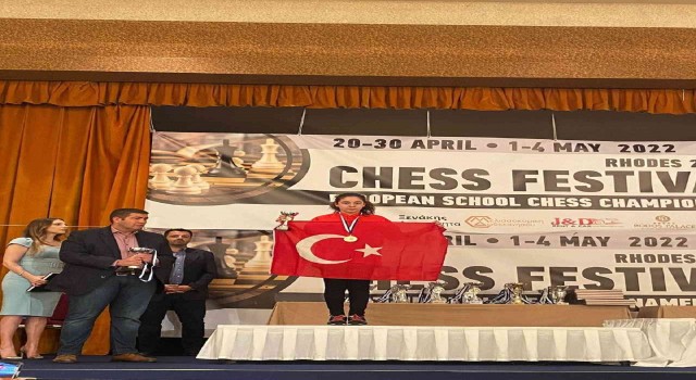 GKVli Beren Kalyoncu satrançta Avrupa ikincisi oldu