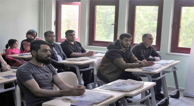 Göç İdaresi Daire Başkanlığı Uyum ve İletişim Genel Müdürü Ok, açıklamalarda bulundu