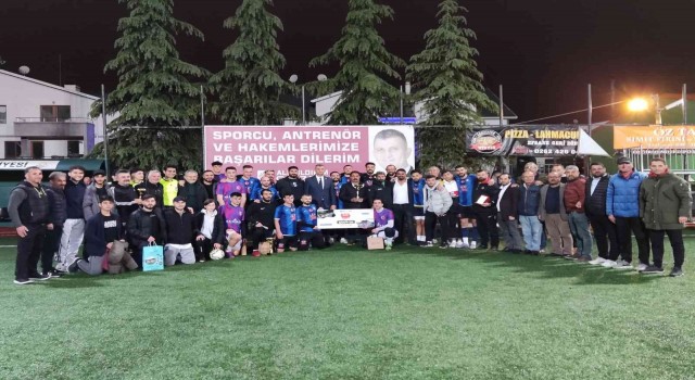 Gölcük Belediyesi 21. Geleneksel Futbol Şöleninde şampiyon belli oldu