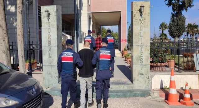 Hakkında hapis cezası bulunan firari suçlular JASATtan kaçamadı
