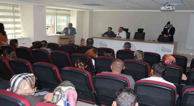 Hakkâride okullara hizmet veren gıda sektörü çalışanlarına hijyen eğitimi