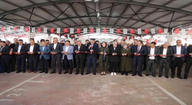 Haliliyede Karşıyaka Kompleksi görkemli törenle açıldı