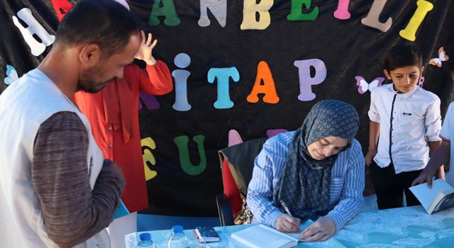 Hasanbeyli ilçesi il kez “Kitap fuarı” ile tanıştı