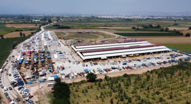 Hayvan pazarının kotra kiralamaları yapıldı