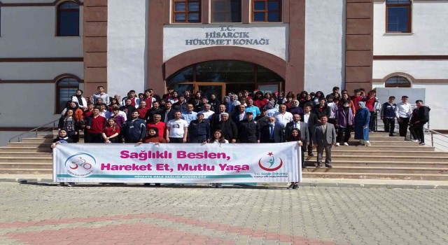 Hisarcıkta “İşimiz Çinicilik, Aşımız Cimcik, Suyumuz İncik, Hadi Yürüyem Şimcik” mottolu yürüyüş
