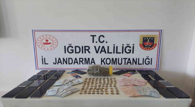 Iğdırda aralarında kamu personelinin de bulunduğu 31 kişiye dolandırıcılık operasyonu