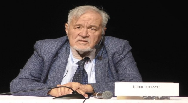 İlber Ortaylı Kırşehirde “Kitap Günleri” fuarına katıldı