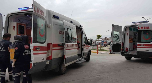 İliç- Refahiye kara yolunda trafik kazası: 5 yaralı