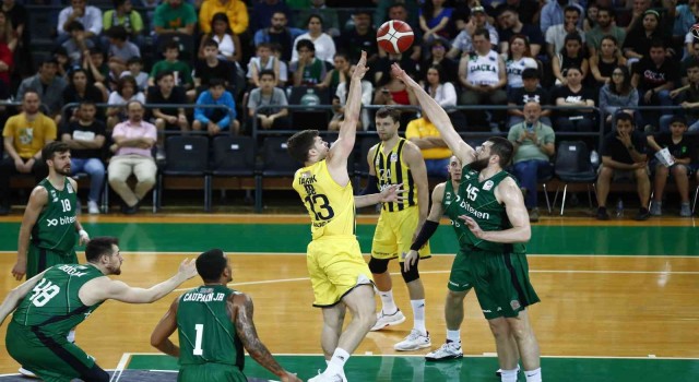 ING Basketbol Süper Liginde ilk finalist Fenerbahçe Beko
