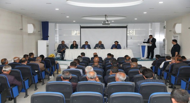 İpekyolunda ‘Mahalle Muhtarlarıyla Koordinasyon Toplantısı yapıldı