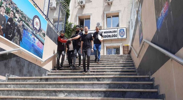 İstanbulda korkunç cinayetin zanlıları adliyeye sevk edildi