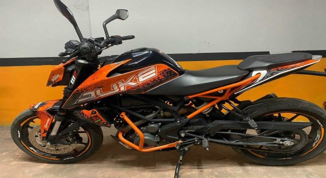 İstanbulda motosiklet hırsızlığı kamerada