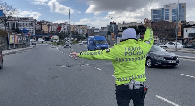 İstanbulda usulsüz çakar kullanımına ceza