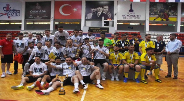 İzmirde Bosna Hersek rüzgarı
