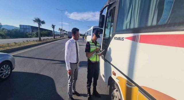 İzmirde korsan servislerle savaş