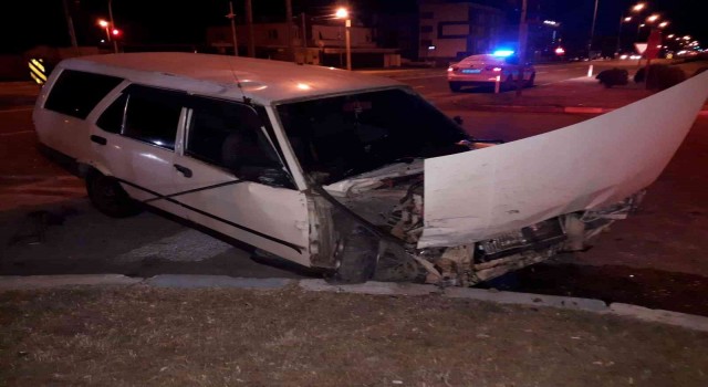 İzmirde trafik kazası:8 yaralı