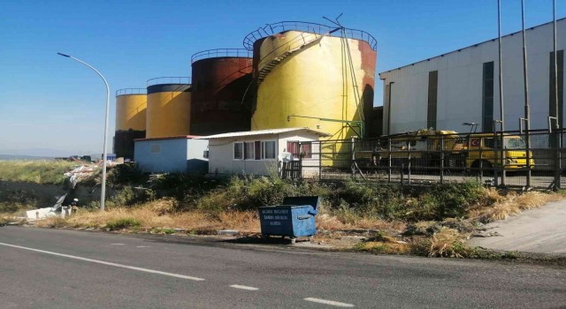 İzmirde yağ fabrikasında korkunç ölüm