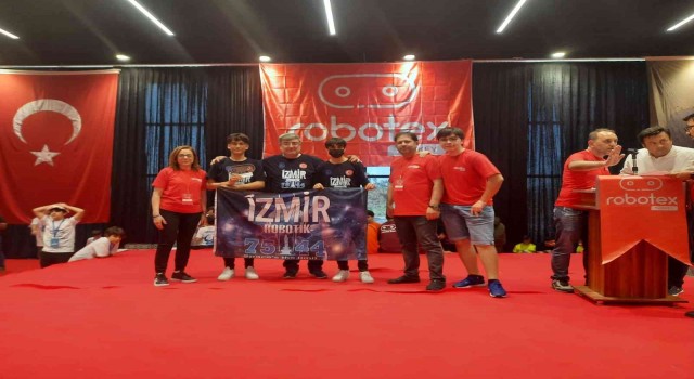 İzmirli öğrenciler Robotex Turkeyde 3 madalya kazandı