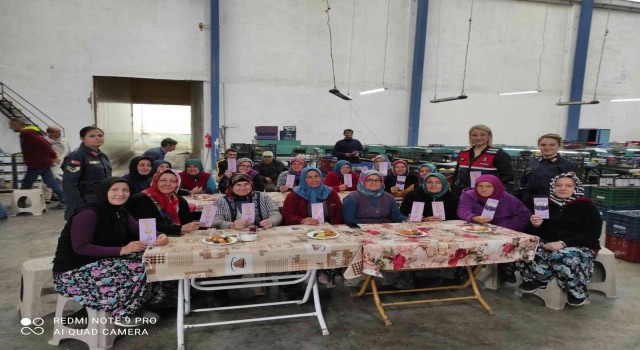 Jandarma köy köy gezip KADESi tanıtıyor