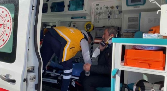Kadıköyde alkollü sürücü ortalığı birbirine kattı: 1 yaralı