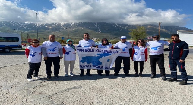 Kadınlar Van Gölü için yürüyor