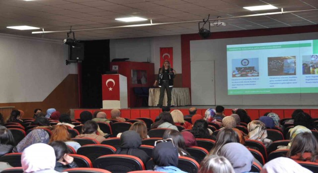 Kağızmanda madde bağımlılığı anlatıldı