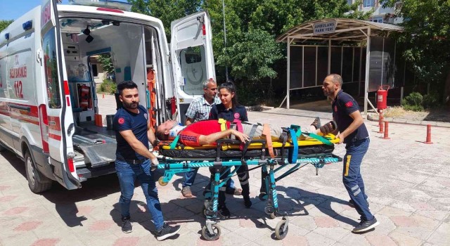 Kahta Çayında kaza: 1 yaralı