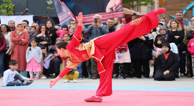 Karamanda 19 Mayıs kutlamaları