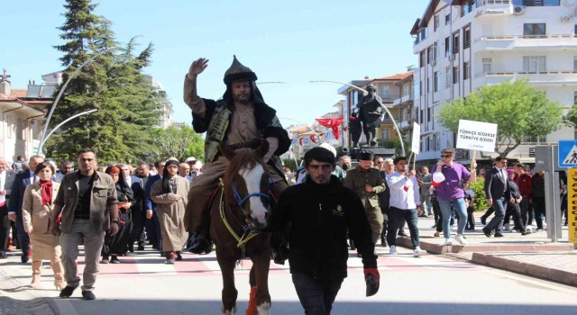 Karamanda 745. Türk Dil Bayramı kutlamaları başladı