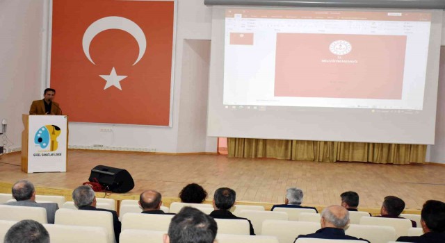 Karamanda yönetici geliştirme programı eğitimleri başladı