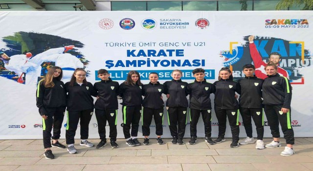 Karatecilerden 2 gümüş 1 bronz madalya