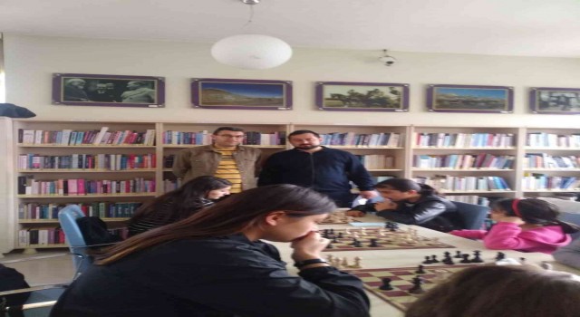 Karsta satranç turnuvası düzenlendi