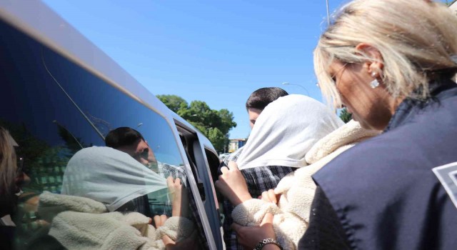 Kayıp 2 arkadaş olayında sevgiliye gözaltı