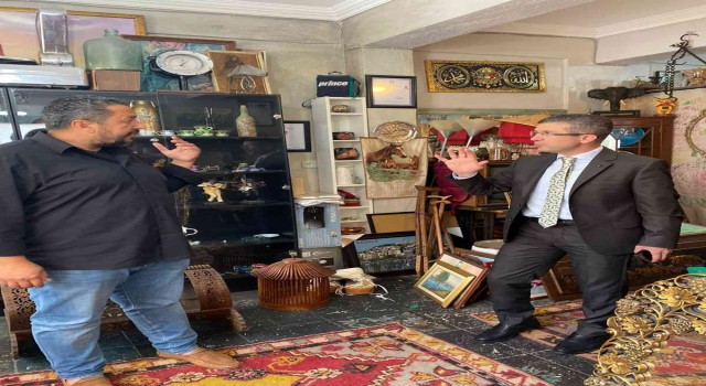 Kaymakam Bayar, Bodrum Müzayedeyi ziyaret etti