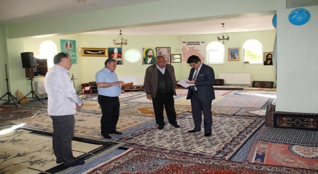 Kaymakam Koçtan ilçedeki cemevlerine ziyaret