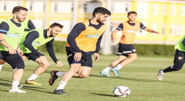 Kayserispor, Gaziantep FK maçına hazırlanıyor