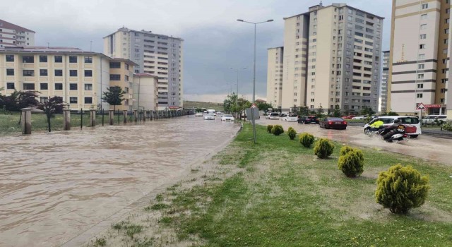 Kayseriye sağanak yağış uyarısı
