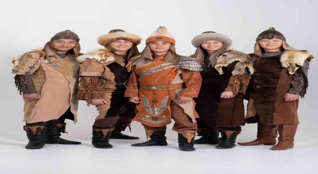 Kazakistanlı müzik topluluğu Turan Ethno Folk Band Toroslarda