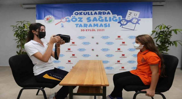 Kepezden 15 bin öğrenciye göz taraması