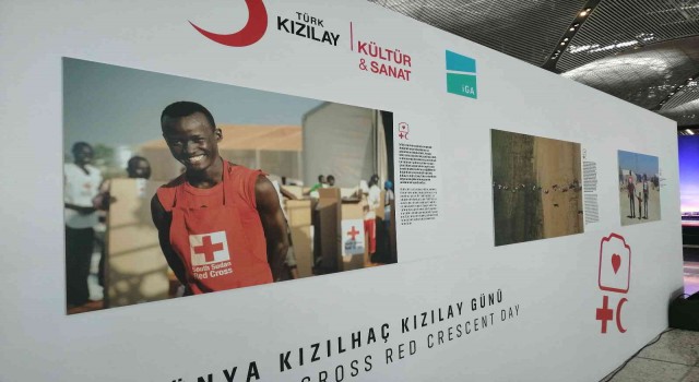 Kızılaydan İstanbul Havalimanında anlamlı sergi
