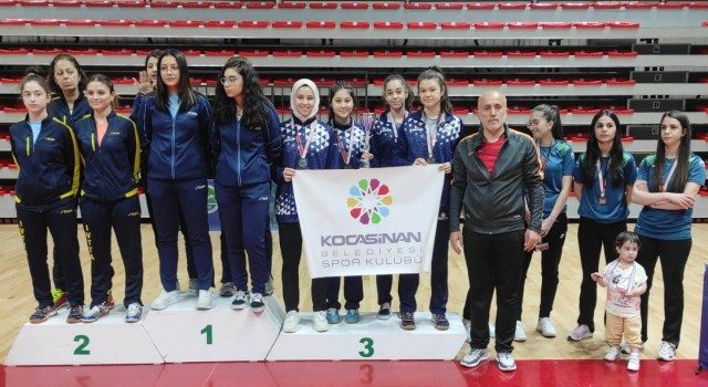 Kocasinan, 1. lig ve 2. lige damga vurdu