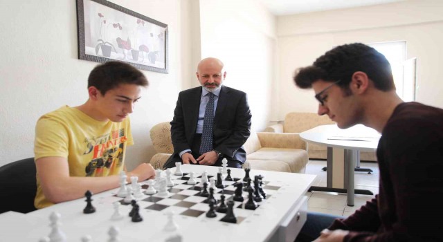 Kocasinanda ilkokullar arası ödüllü satranç takım turnuvası başlıyor