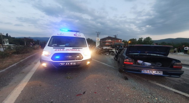 Kontrolden çıkan otomobil karşı şeride geçti: 1i ağır 2 yaralı