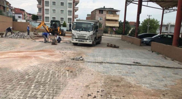 Körfezde yıpranan parkeler yenileniyor