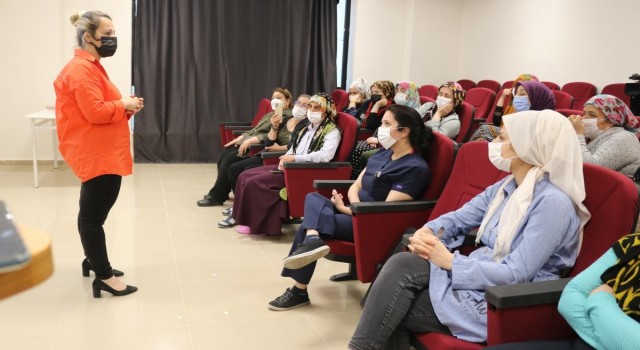 Kronik hastalığı olan çocuklara moral etkinliği