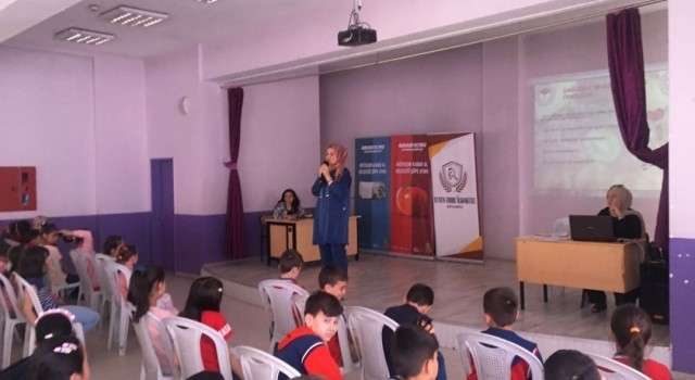 Kütahyada okullarda gıda güvenilirliği ve sağlıklı beslenme eğitimleri