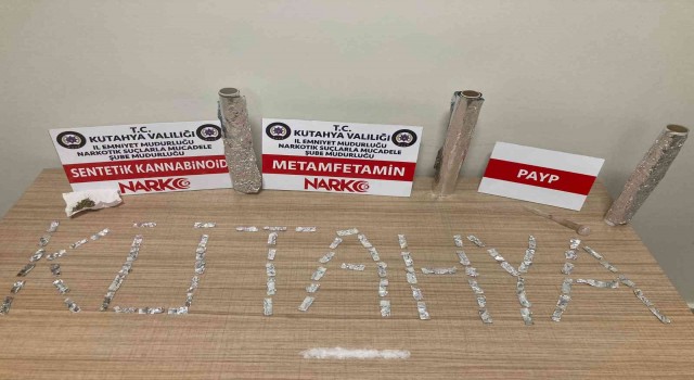 Kütahyada uyuşturucu madde satışı yaptığı iddia edilen iki kişi yakalandı