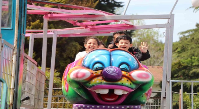 Lunapark yeniden şenlendi