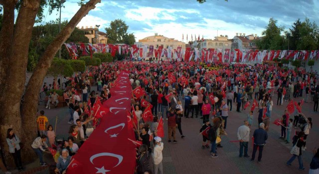 Manavgatta fener alaylı 19 Mayıs kutlaması